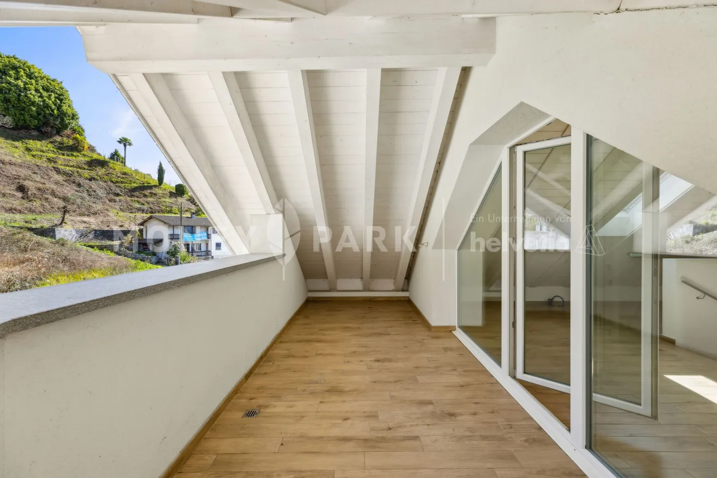 Charmante 5.5-Zimmer-Doppelhaushälfte / Splendida Casa Bifamiliare con 5.5 Locali - Foto 10 von 12