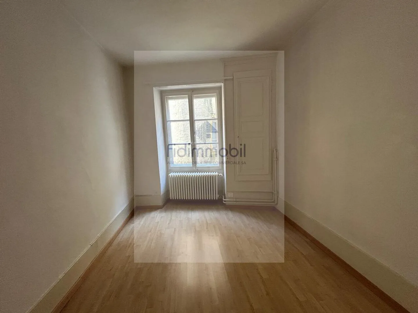 Appartement Charmant dans le Centre-Ville - Photo 5 sur 10