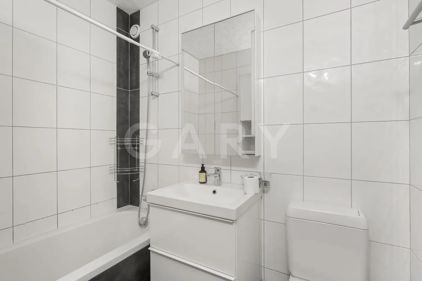 Appartement spacieux 7 pièces - Photo 9 sur 10