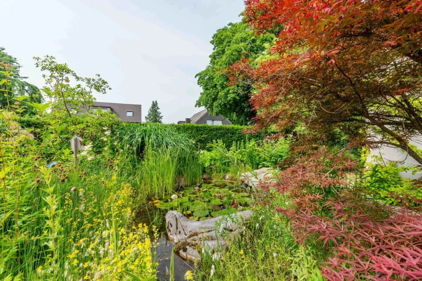 Architektonisches Unikat mit Pool, Liftanlage, vielseitigem Garten ... - Foto 14 von 20