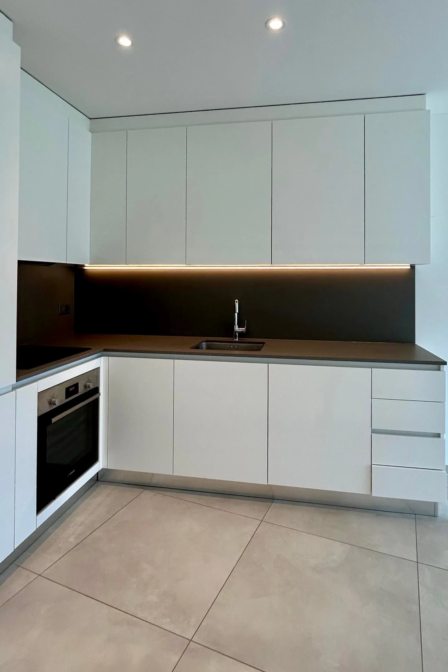 Neue 2,5-Zimmer-Wohnung in Massagno - Foto 3 von 8