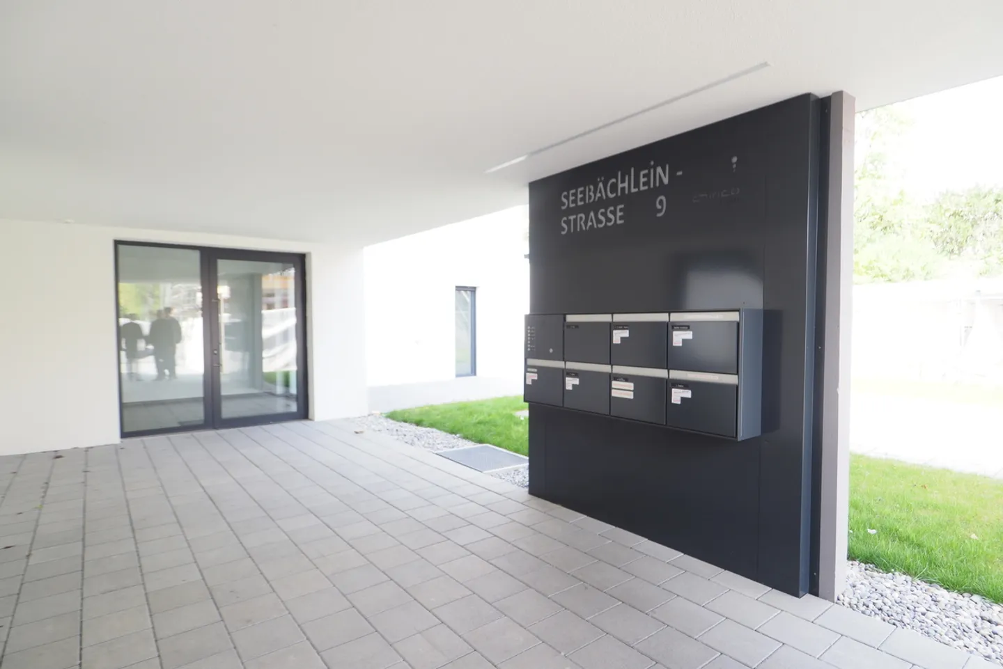 Moderno Appartamento Attico Designer con Terrazza Vista - Foto 16 di 17