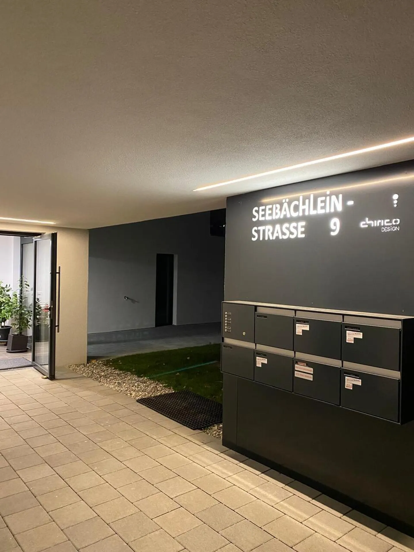 Moderno Appartamento Attico Designer con Terrazza Vista - Foto 17 di 17