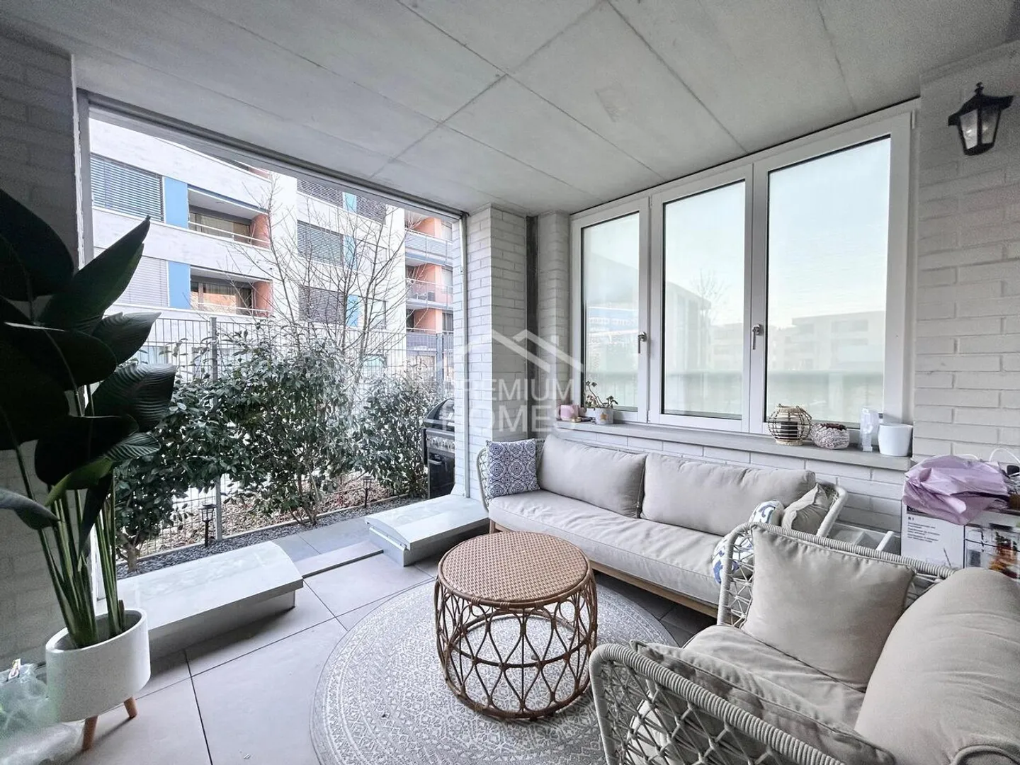 Modern Living with Comfort - Photo 5 of 6