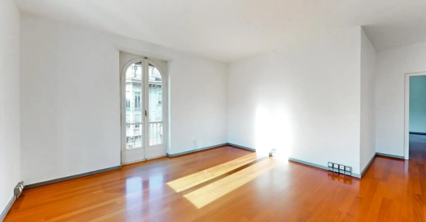 Willkommen in Ihrer neuen Arbeitsumgebung im Herzen von Bellinzona! - Foto 4 von 10