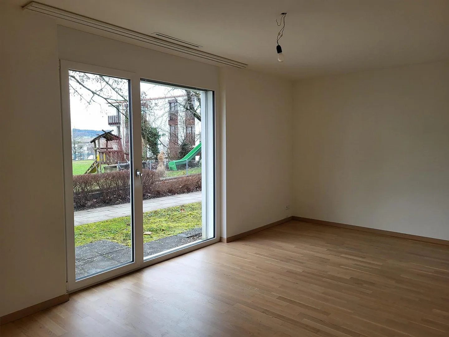 3.5 Room Apartment in Dietlikon - Photo 8 of 11
