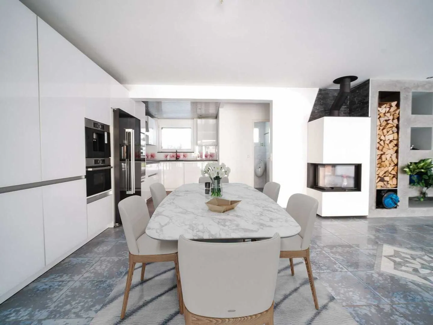 Maison de rangée exclusive avec spa privé - Photo 7 sur 13