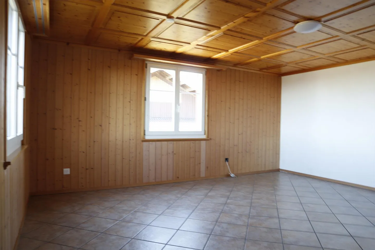 Grosszügiges 6.5-Zimmer-Haus mit traumhafter Aussicht - Foto 5 von 17
