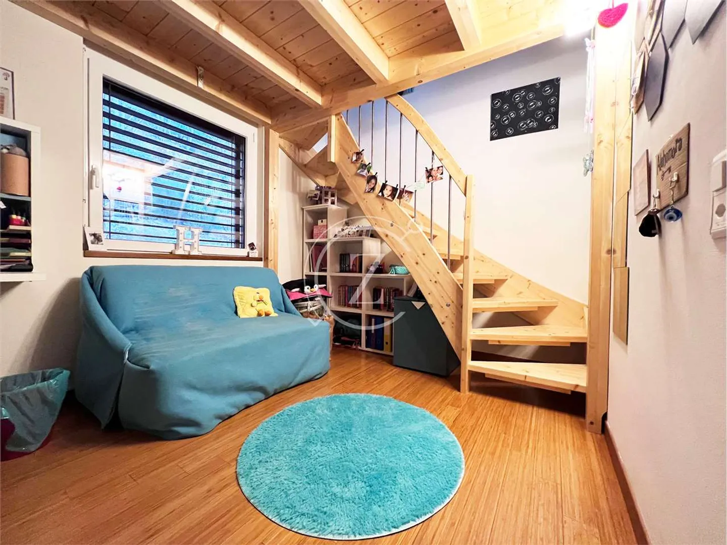 Grande e moderna casa a schiera a Pura - Foto 8 di 12