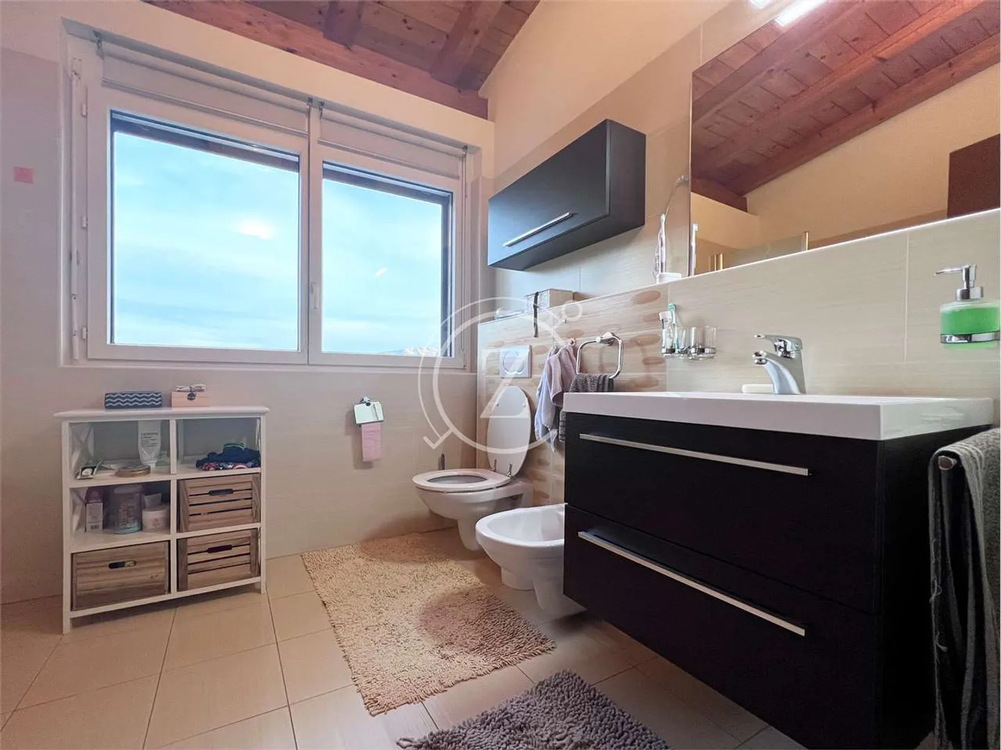 Grande e moderna casa a schiera a Pura - Foto 11 di 12