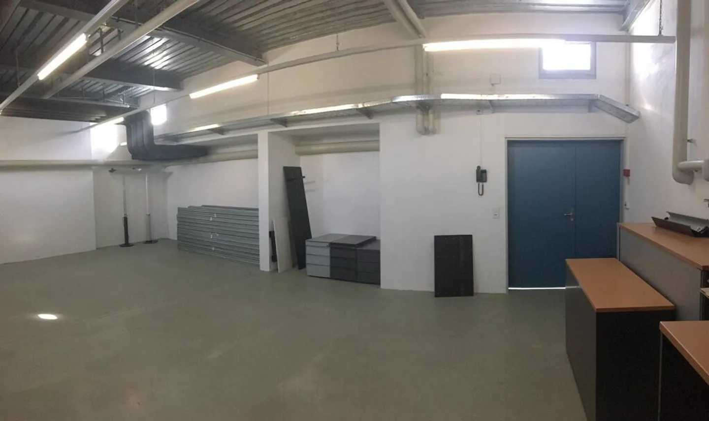 Spacious storage/archive space in a central location - Photo 3 of 3