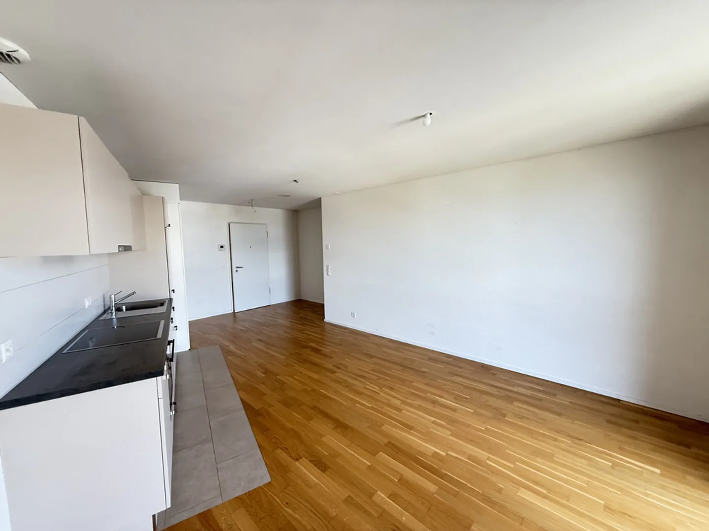 Appartement 2.5 pièces - Photo 4 sur 9