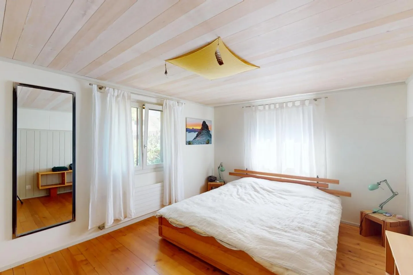 Residential house of charm - Photo 11 of 11