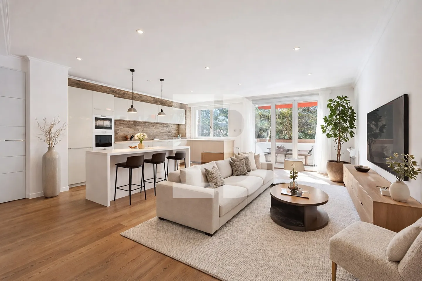 Geräumige Wohnung mit Balkon - Foto 1 von 12
