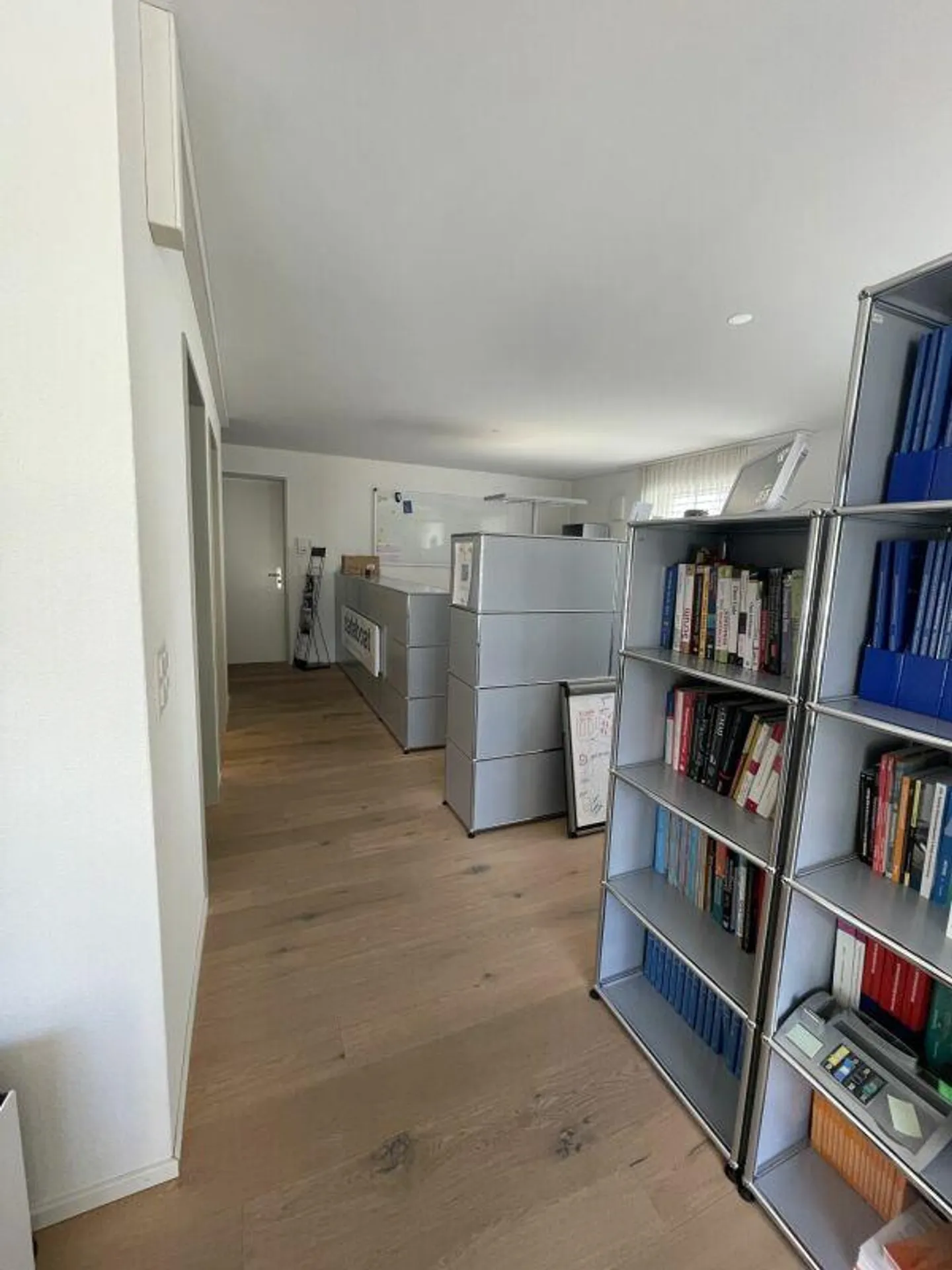 Office/Practice/Commercial Spaces in the Center of Wil Directly at the Train Station - Photo 4 of 13