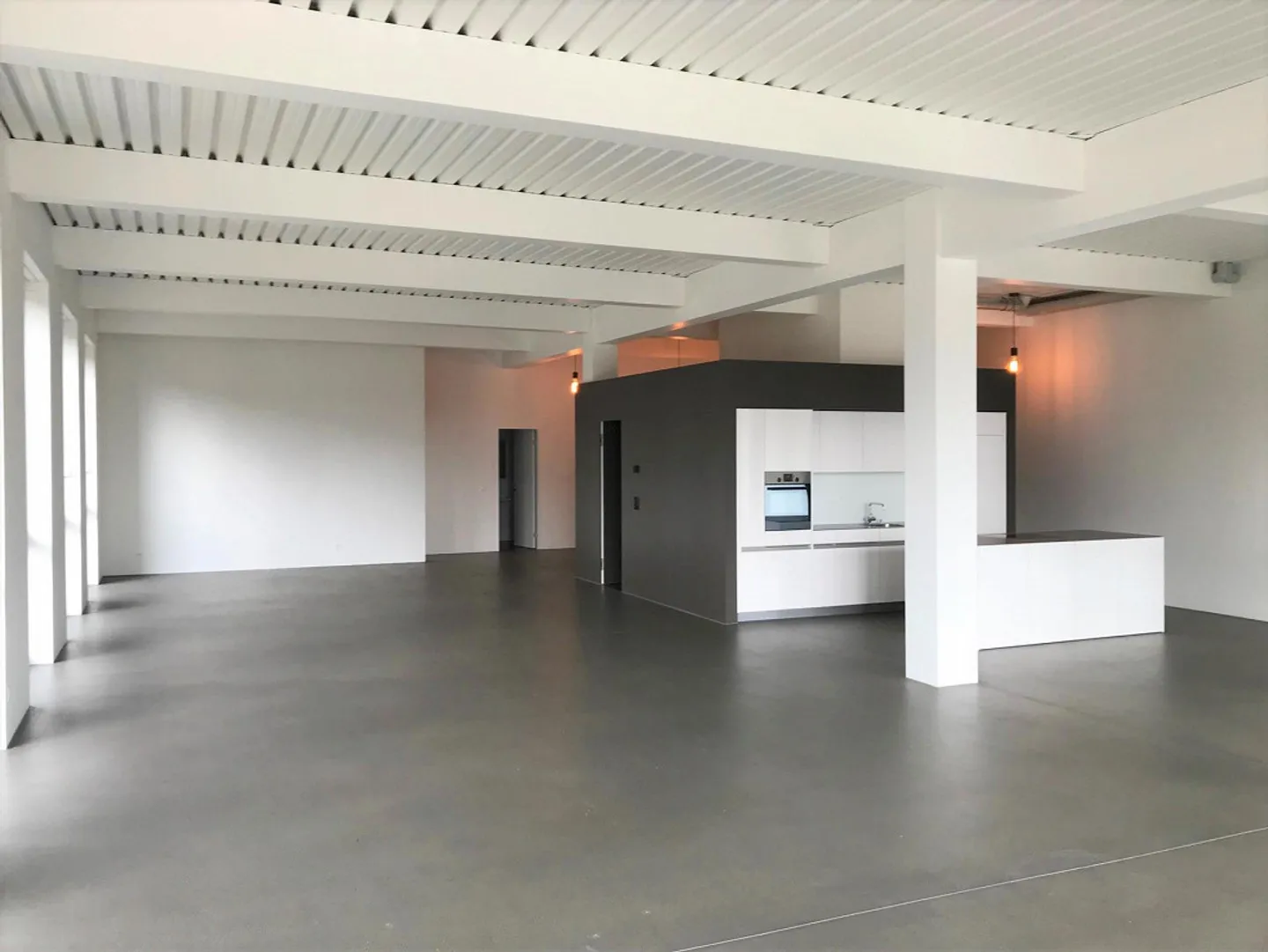 Appartement loft moderne de 2 pièces à Bümpliz - Photo 1 sur 11