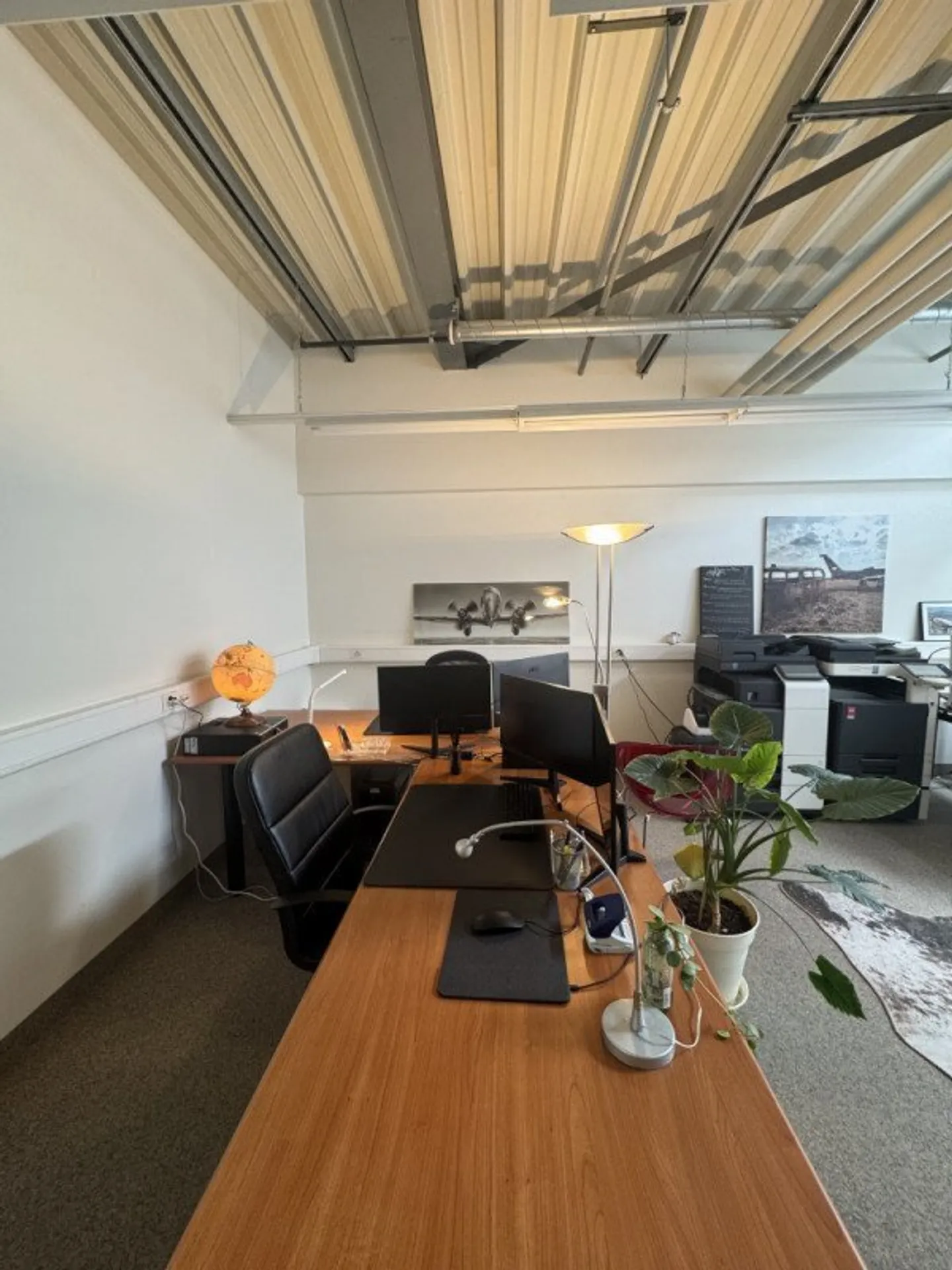 Workspace Rental at SmarTrust - Photo 2 of 3