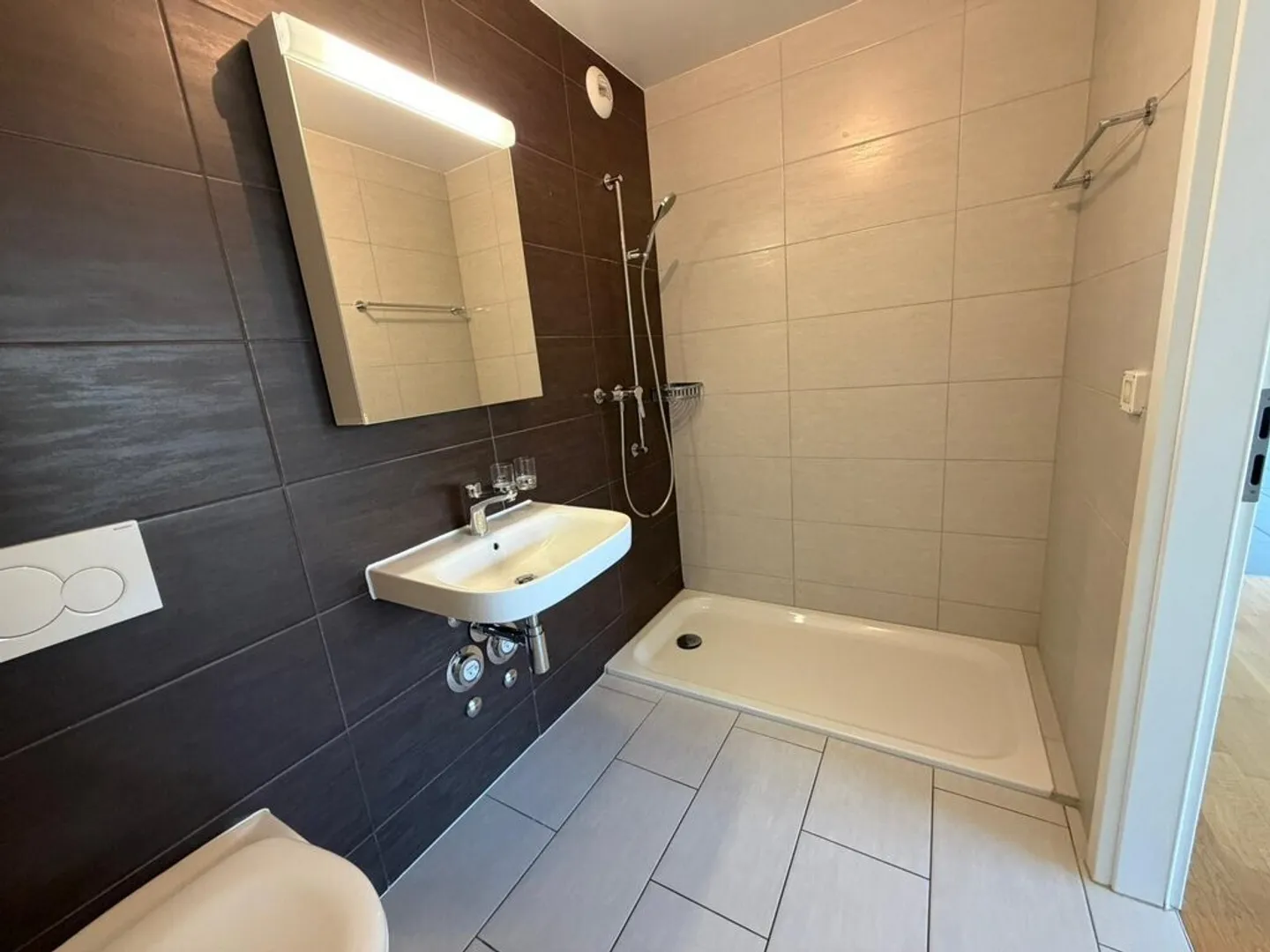 Beautiful 2.5-room apartment - Photo 4 of 6