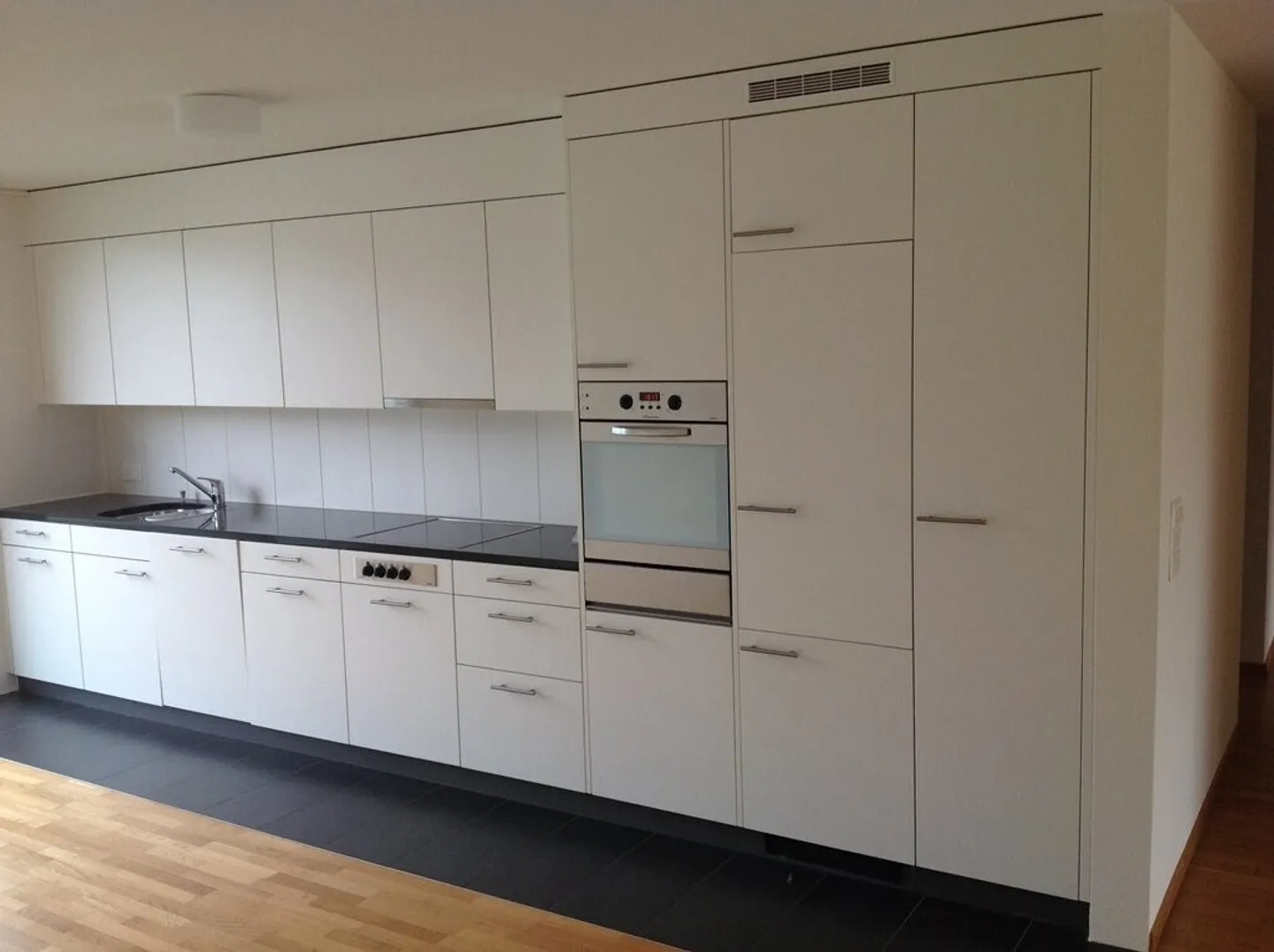 Moderne Wohnung in Biel - Foto 7 von 12