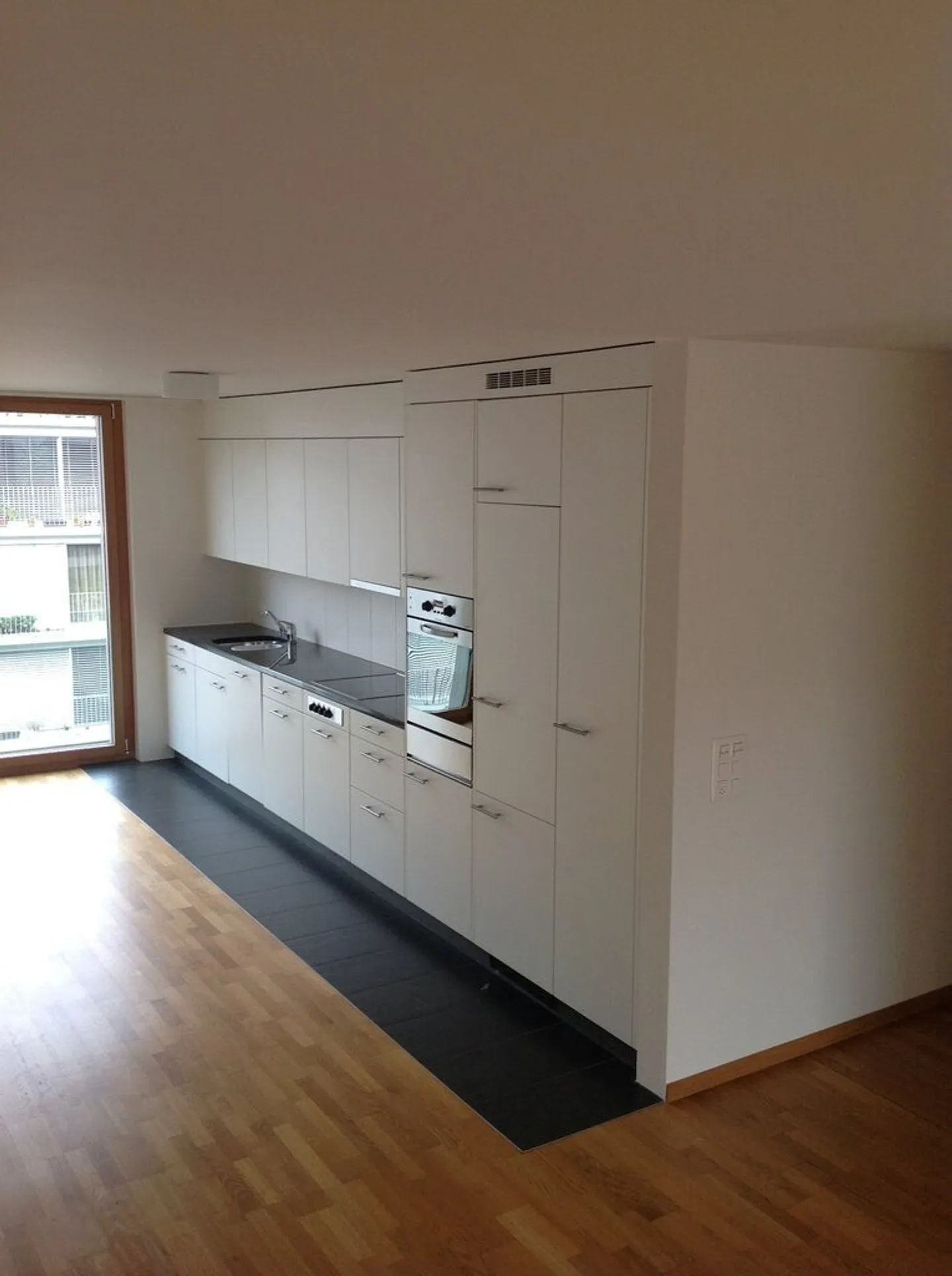 Moderne Wohnung in Biel - Foto 8 von 12