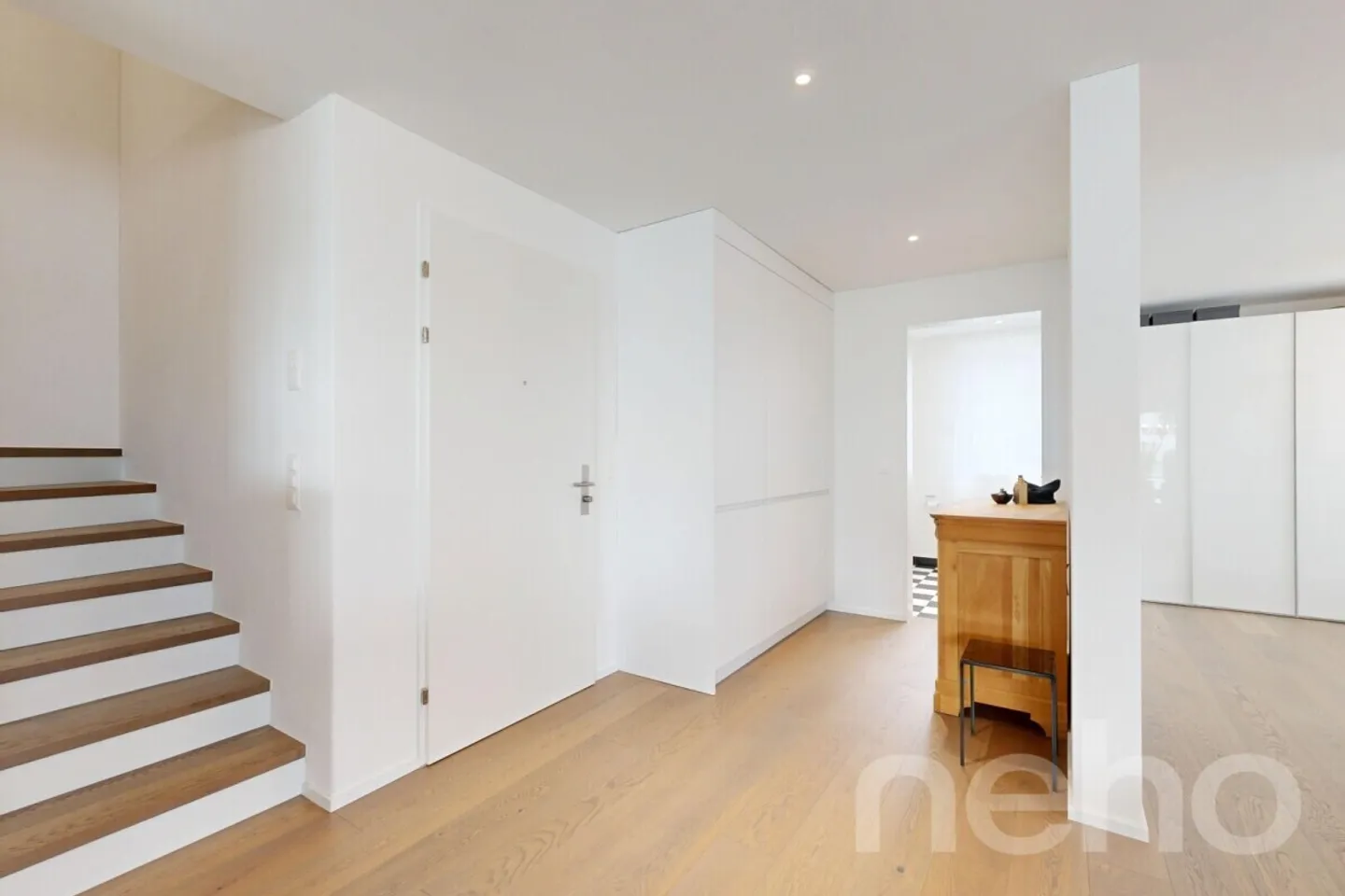 Luminoso appartamento duplex di 4,5 locali con balcone e tanto spazio per idee - Foto 8 di 12