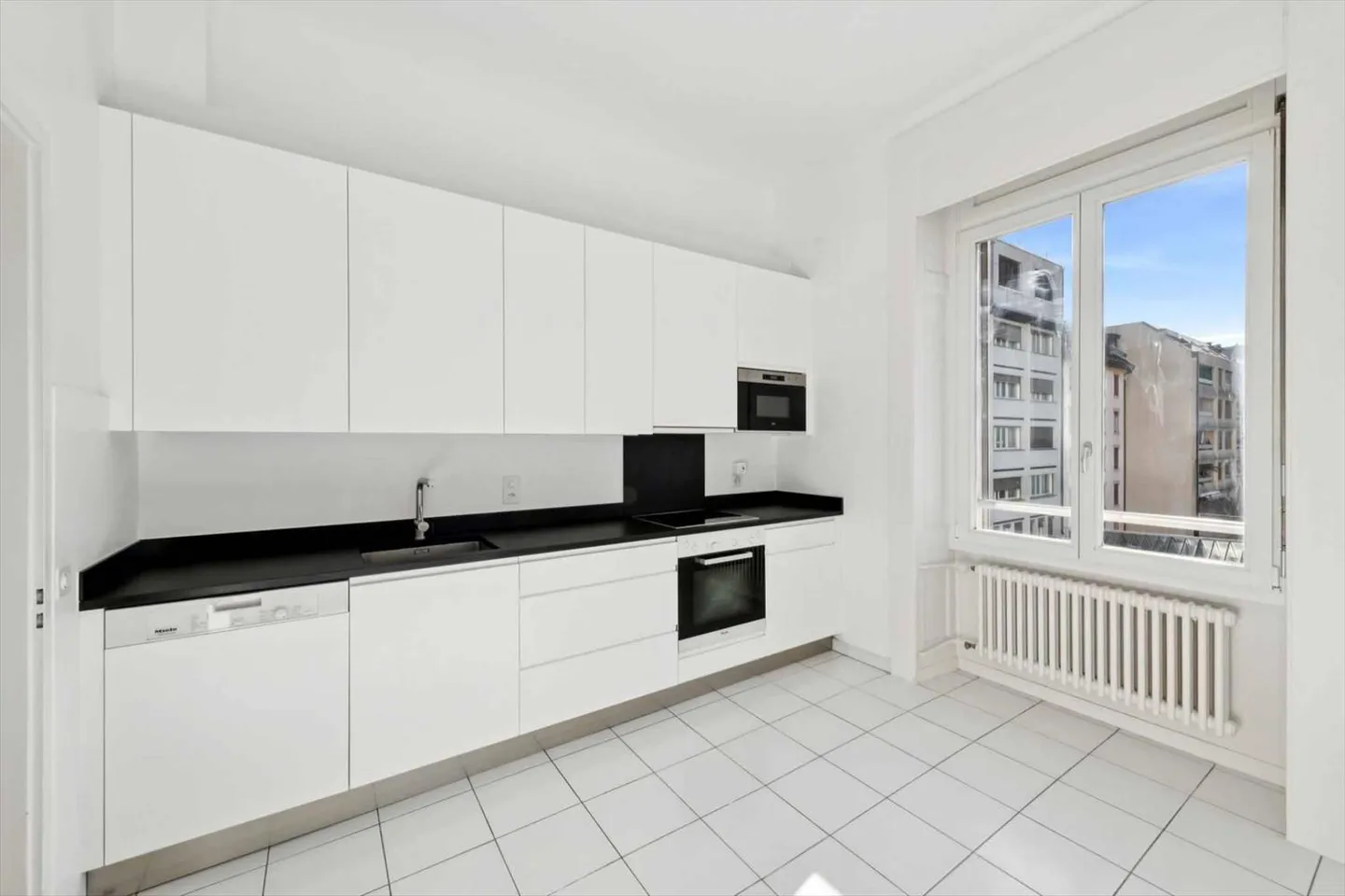 Appartamento 5 locali - Foto 3 di 8