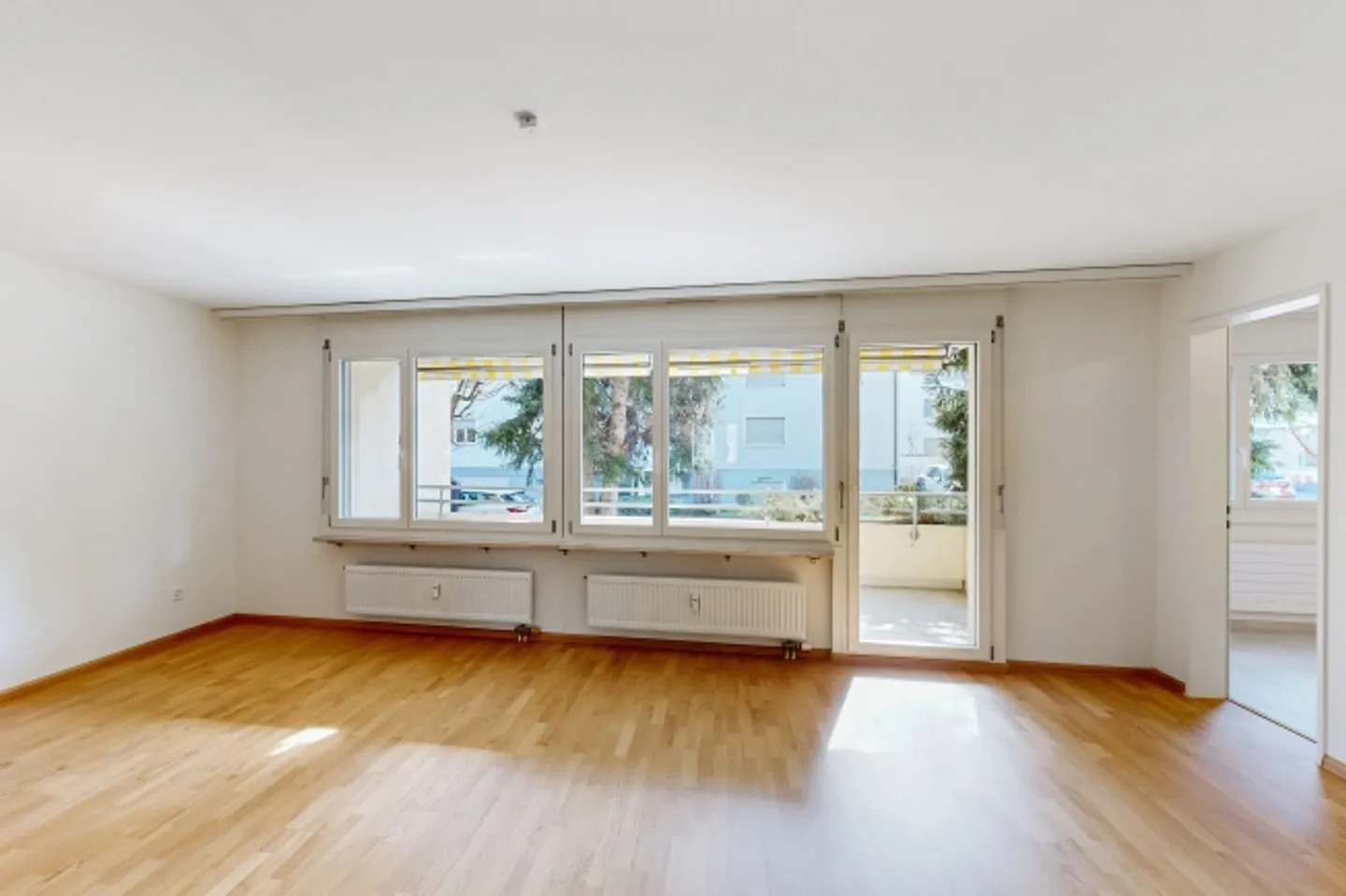 «Modernisierte Wohnung mit hochwertiger Ausstattung» - Foto 3 von 9