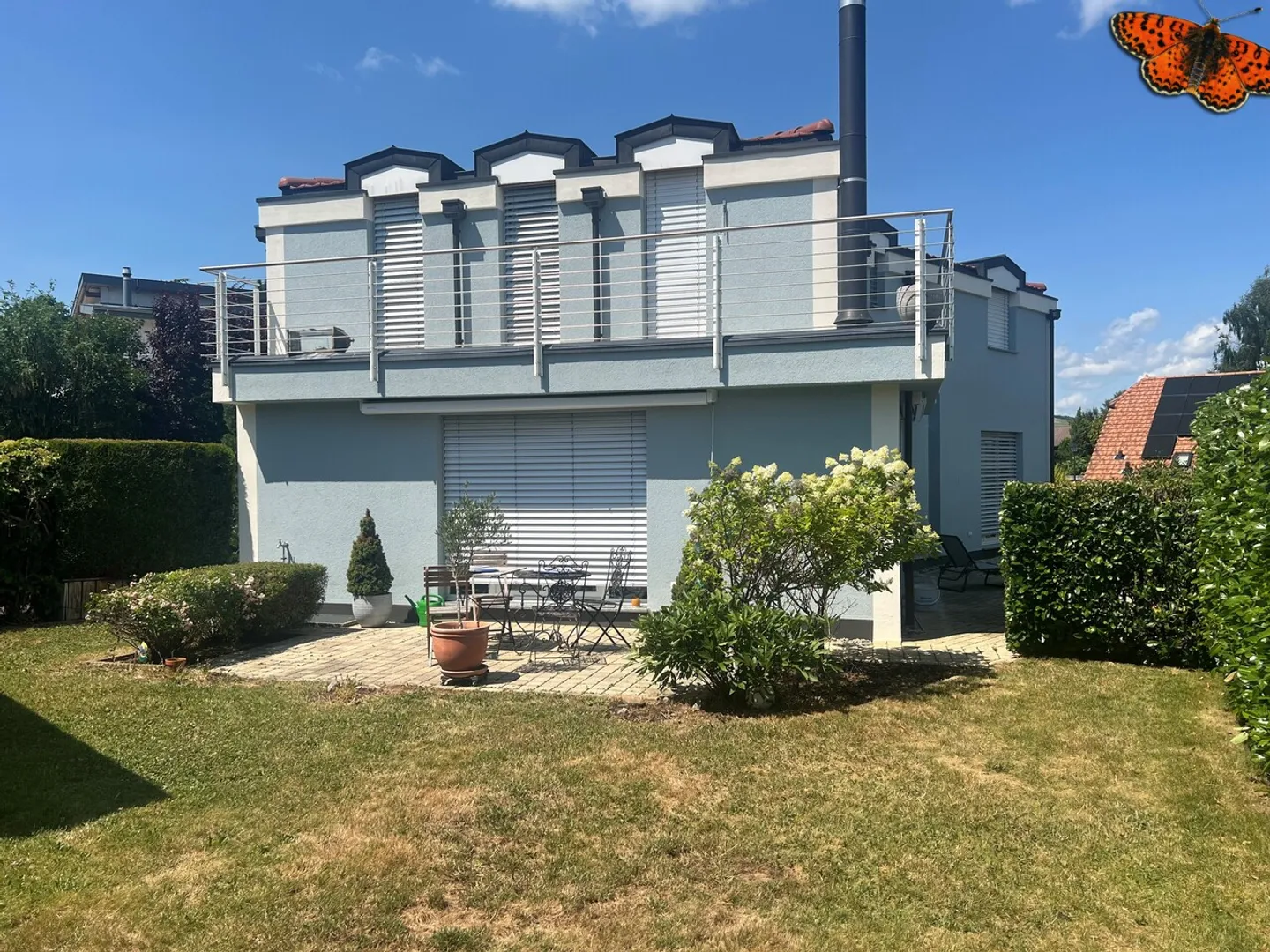 VILLA ECCEZIONALE 7 STANZE SU 3 PIANI CON STUDIO INDIPENDENTE! - Foto 1 di 24