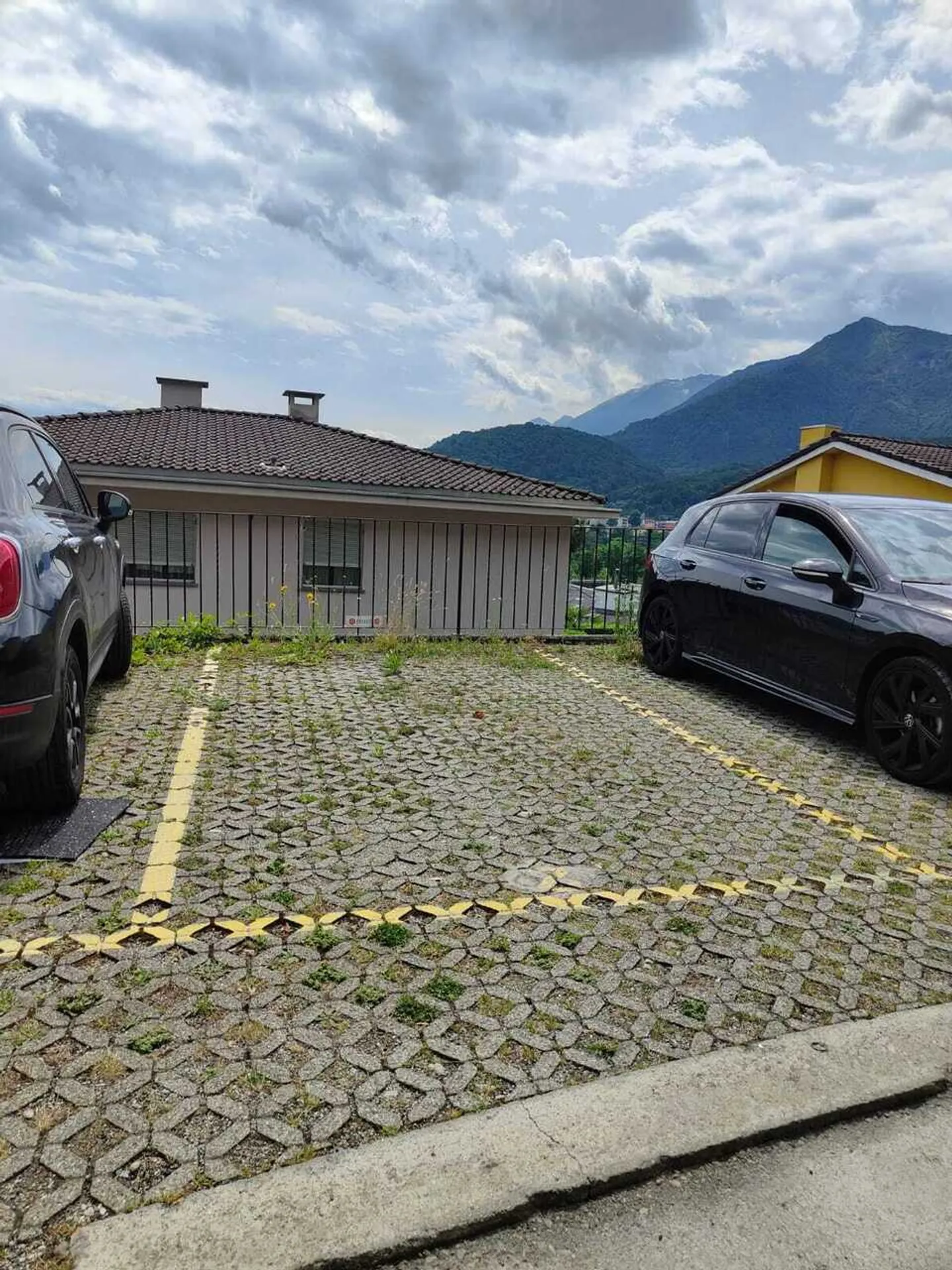 Parcheggio esterno in affitto - Foto 1 di 1