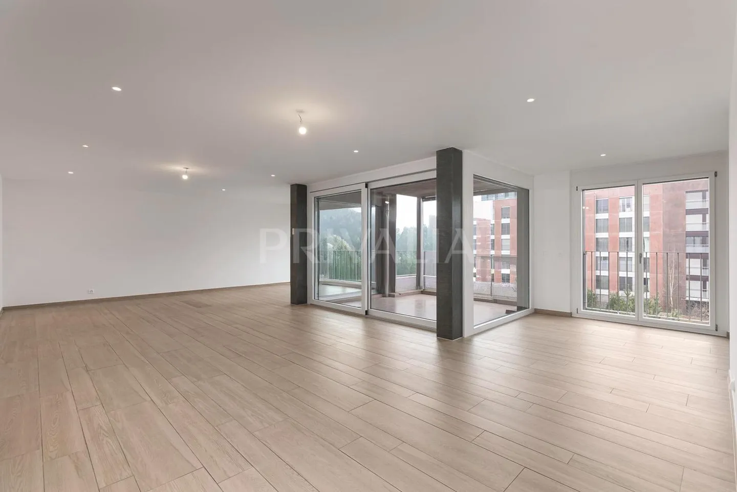 Geräumige moderne Wohnung in einem Wohngebiet in Conches - Foto 1 von 7