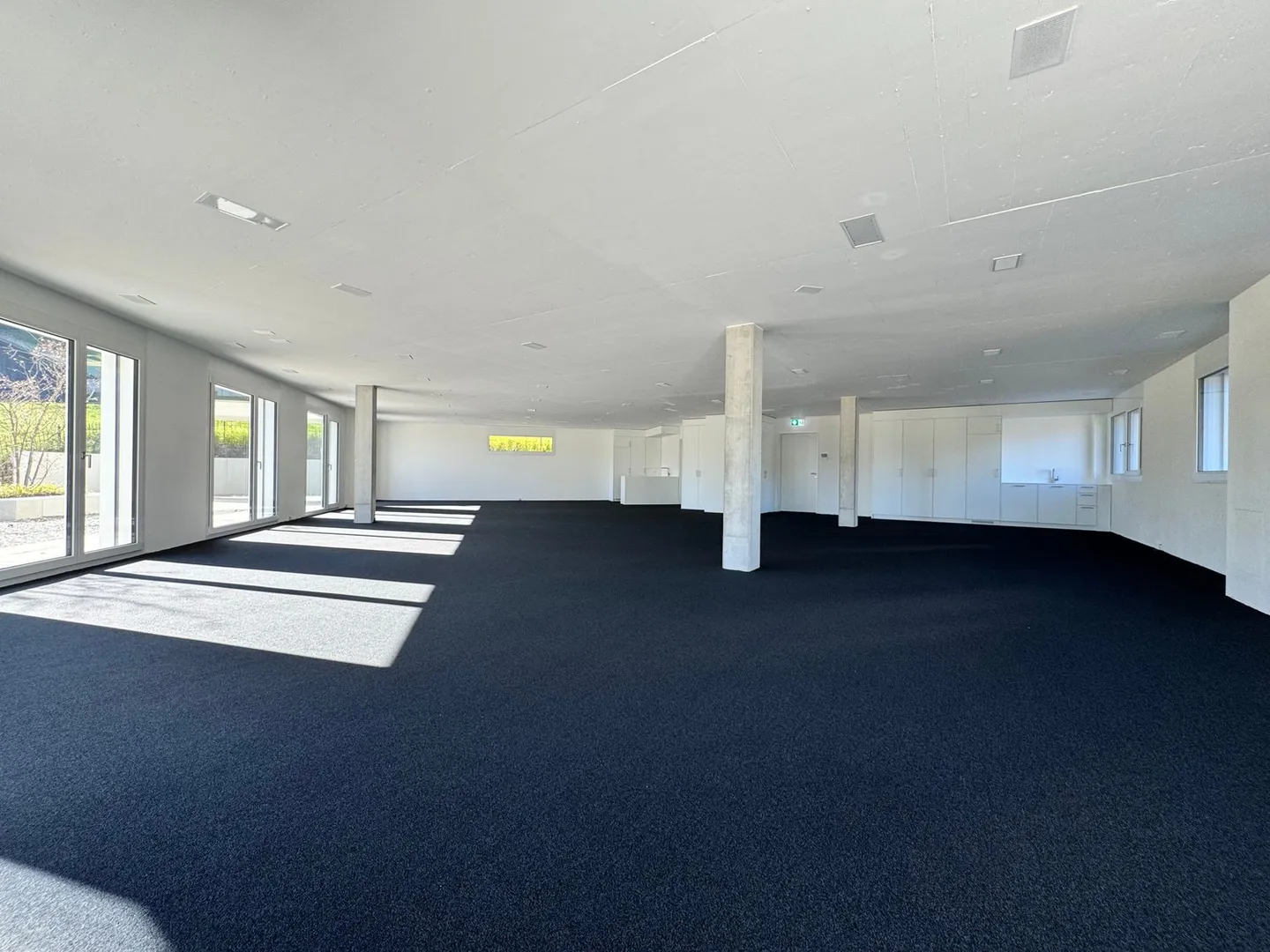Flexible growth areas from 22 m² to 1,140 m² – ideal for finance, consulting, health & sales - Photo 5 of 10