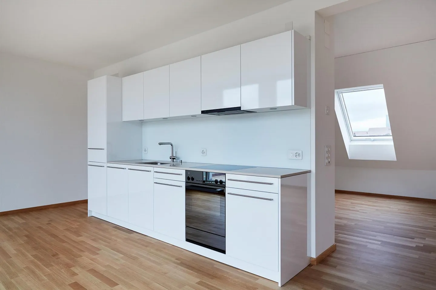 Rheinwohnen! Residenza elegante con vista fantastica - Foto 3 di 13