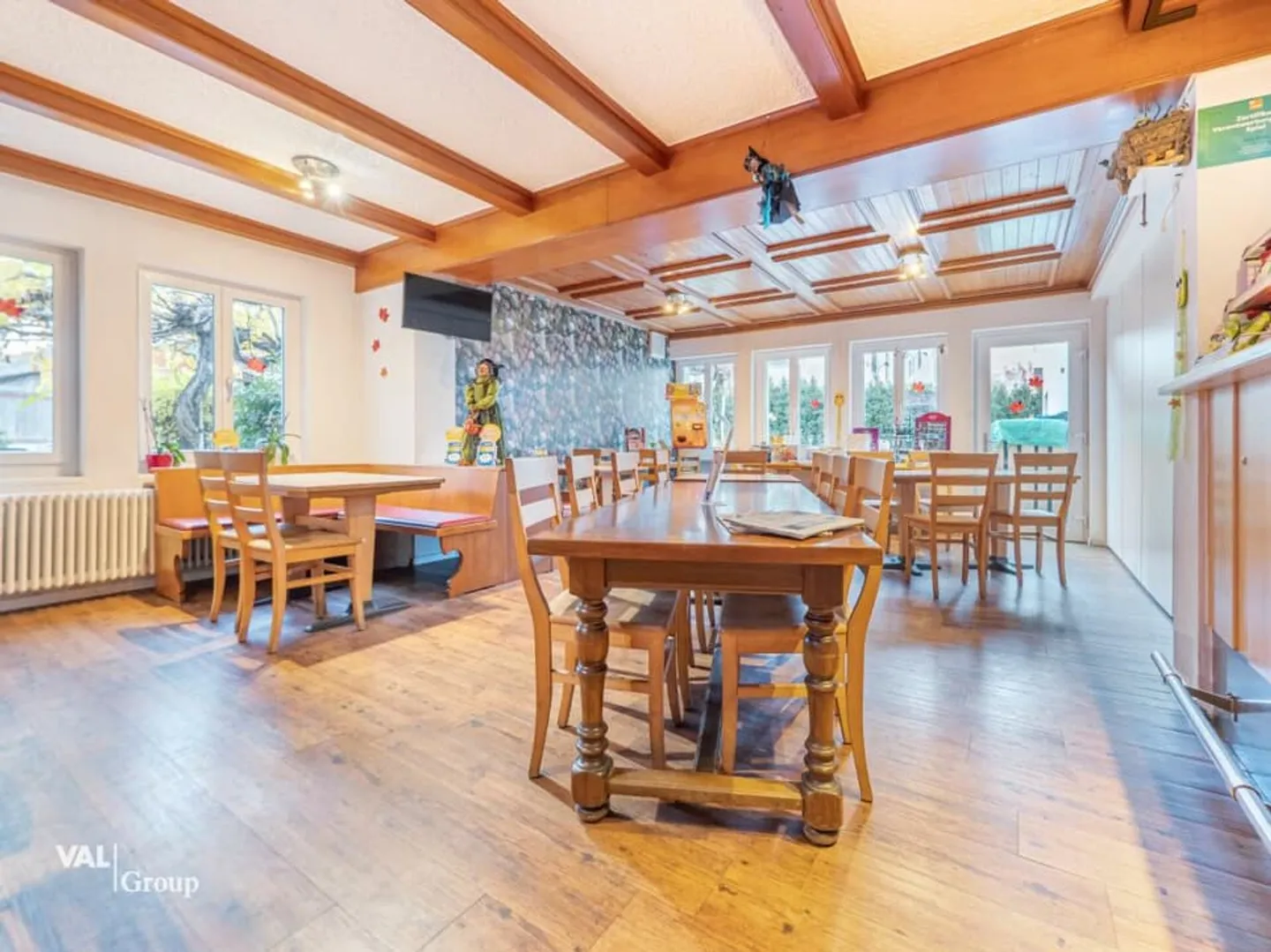 Your Chance as a Restaurateur: Traditional Restaurant with Great Potential - Photo 3 of 13