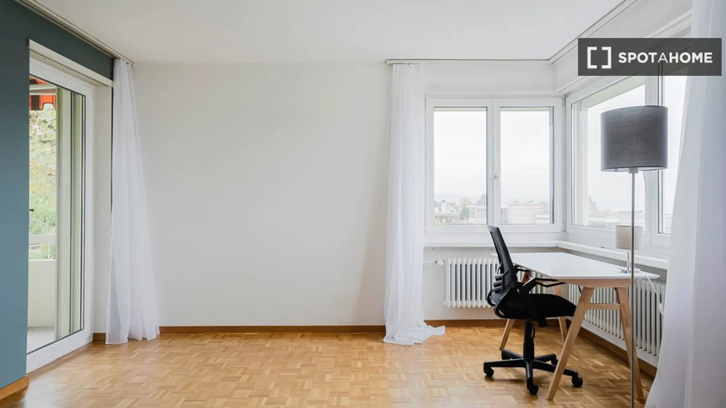 Apartment for rent - Photo 5 of 17