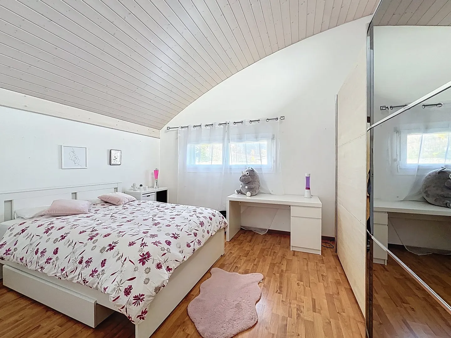 A panorama that changes everyday life - An extraordinary villa with heated pool - Photo 13 of 19