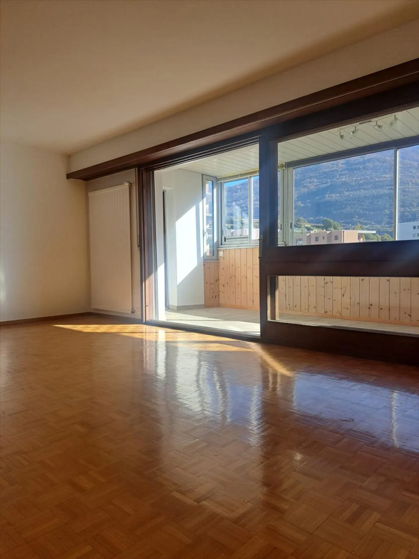 Appartamento 4.5 stanze - Foto 3 di 11