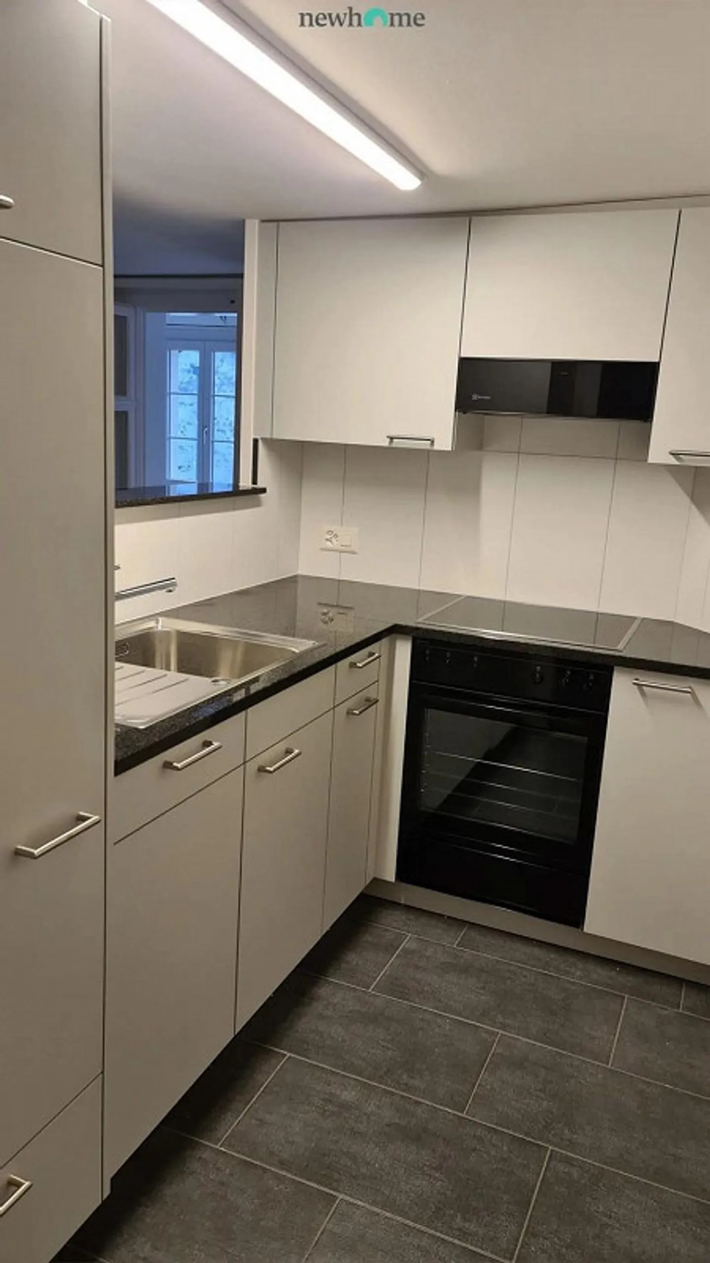 Old Town Apartment with Winter Garden - Photo 3 of 4