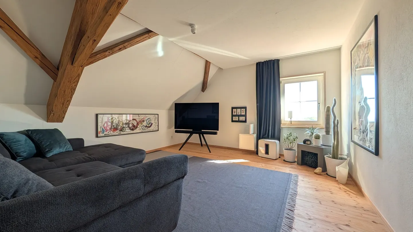 Renoviertes Bauernhaus mit Aussicht - Foto 2 von 10