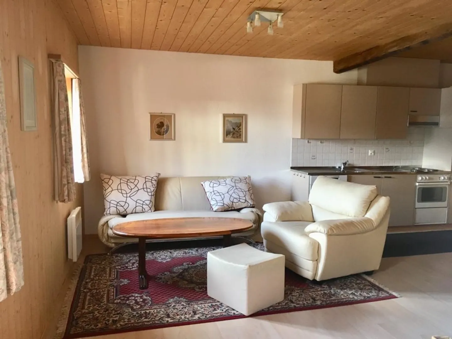 Grande bella appartamento arredato di 2,5 stanze - Foto 4 di 8