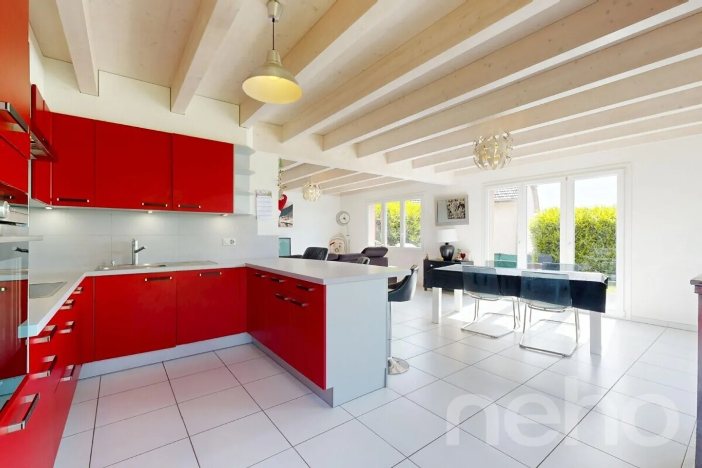 Schönes freistehendes Haus mit 5,5 Zimmern - Foto 5 von 12