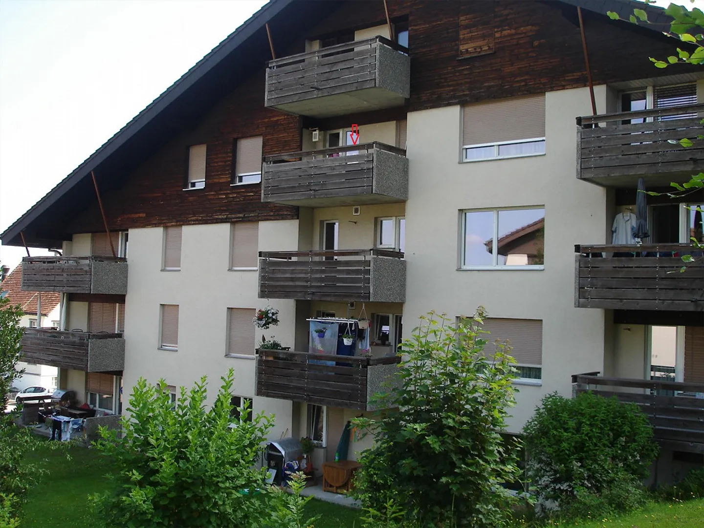 2 - Zimmerwohnung 3. Stock Mitte - Foto 1 von 4