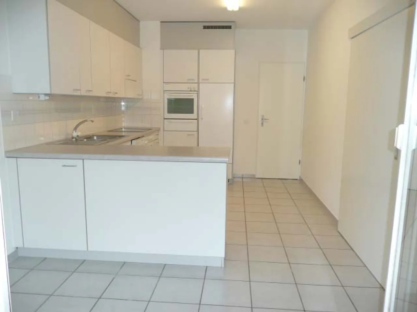 Wohnung mieten - Foto 3 von 6