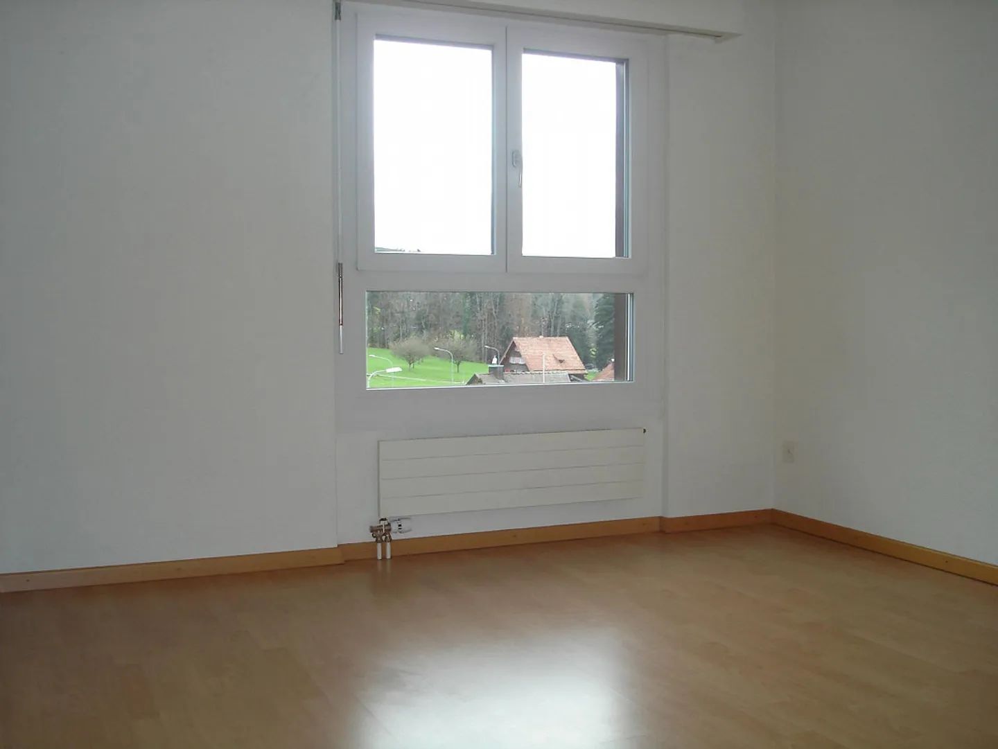 2 - Zimmerwohnung 3. Stock Mitte - Foto 3 von 4