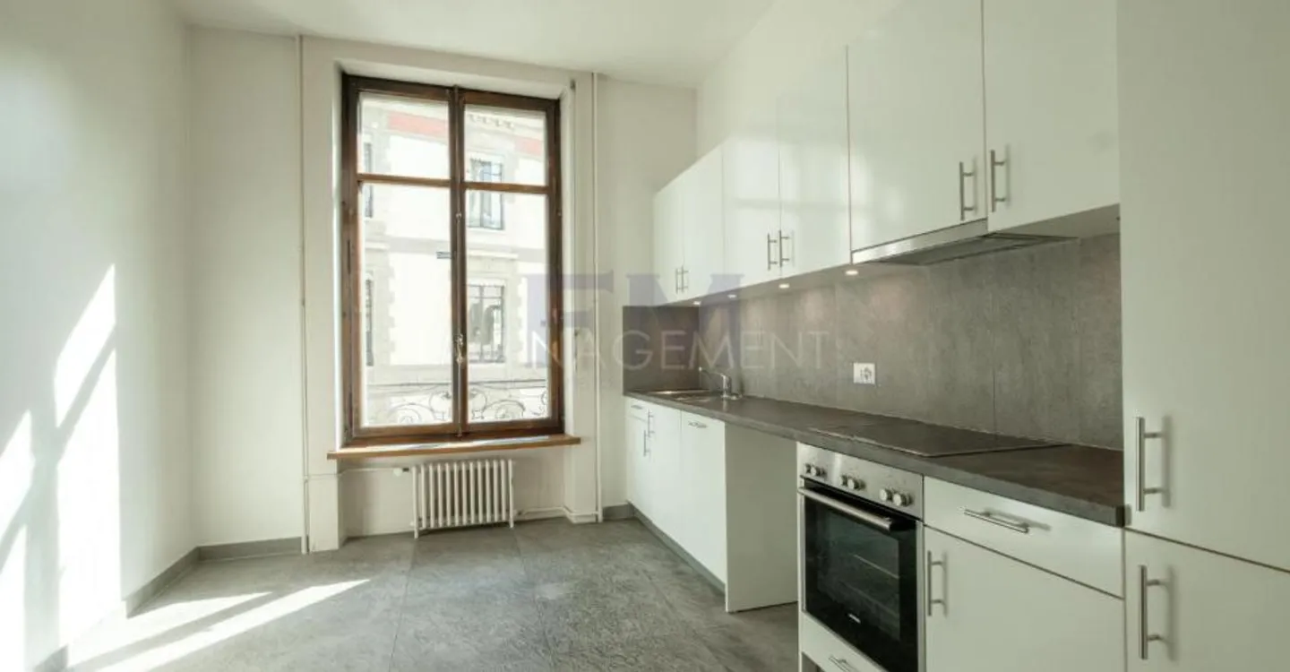 Boulevard of Philosophers ? 4 rooms of approx. 122 m² on the 2nd floor - Photo 9 of 13