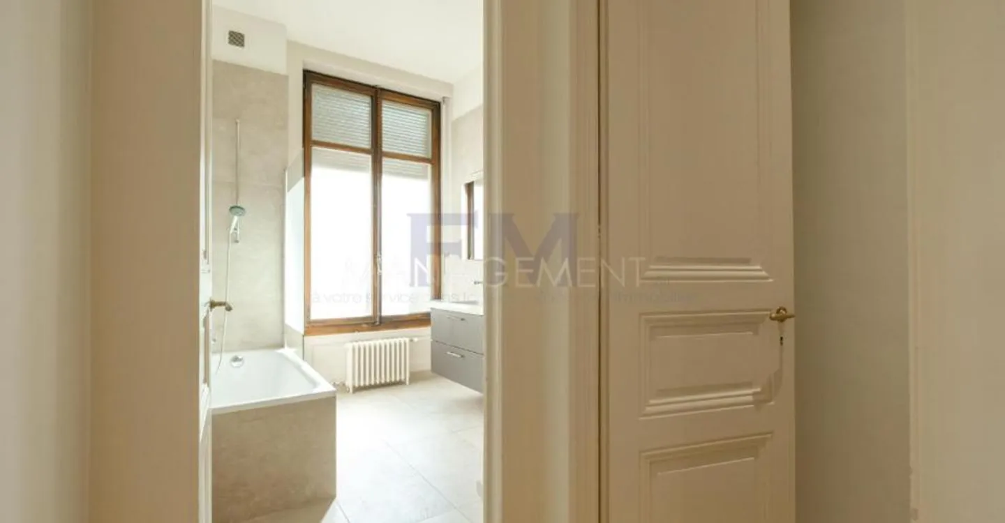 Boulevard of Philosophers ? 4 rooms of approx. 122 m² on the 2nd floor - Photo 13 of 13