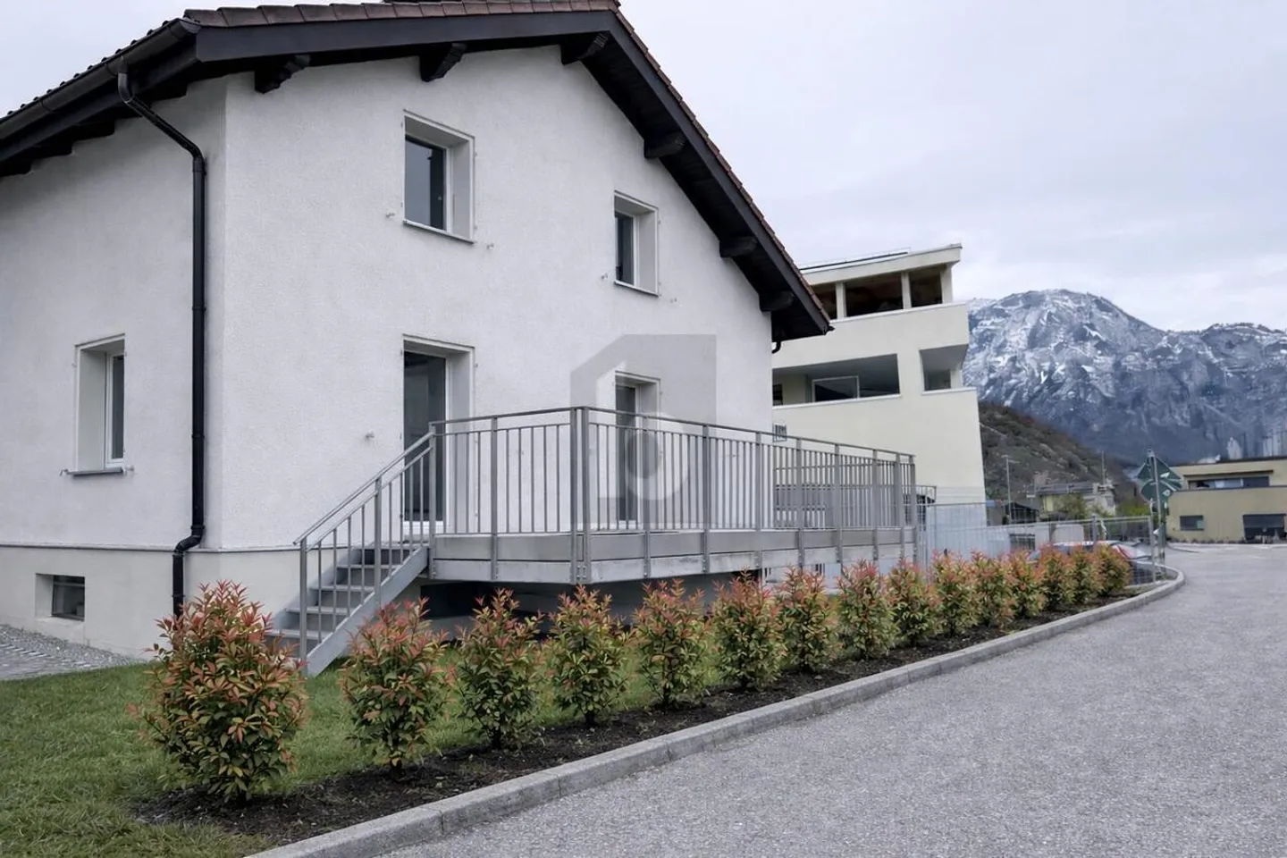 RARE, LUMINOSO, FUNZIONALE E ECO-COMPATIBILE - Foto 3 di 6