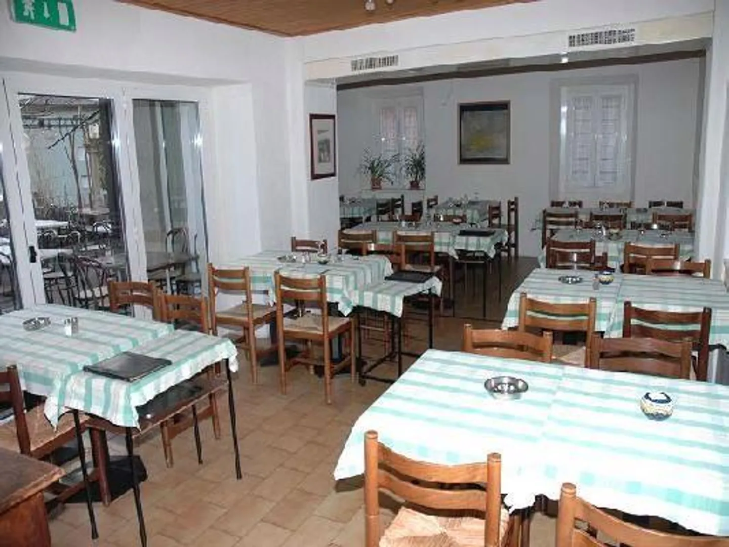 Ristorante con appartamenti a Bellinzona - Foto 4 di 13