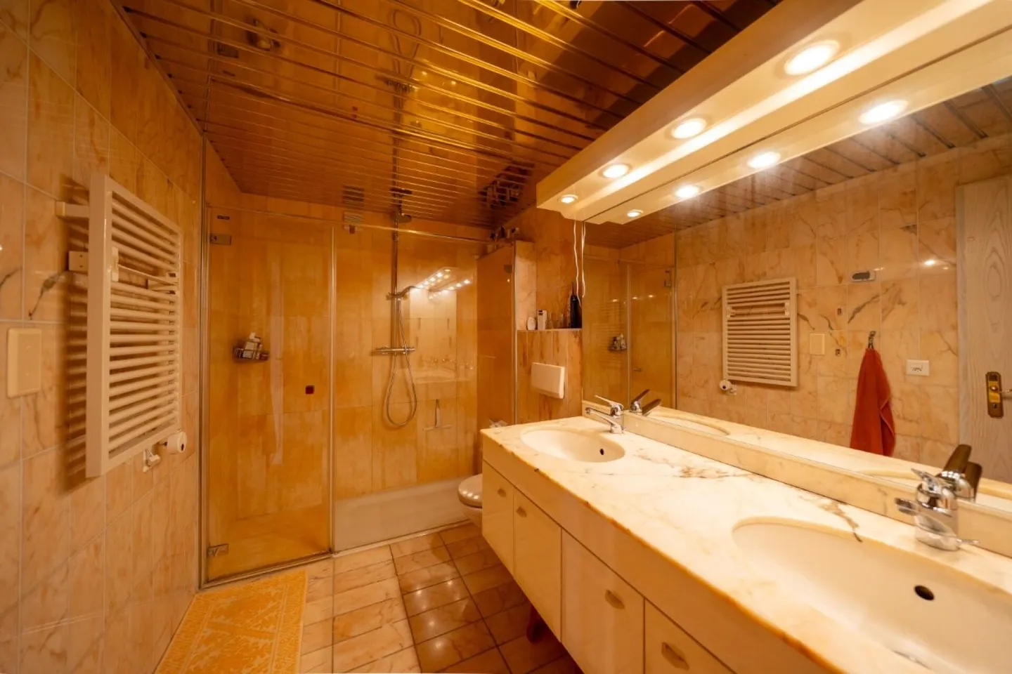 Traumhafte Dachwohnung im Herzen von Port - Photo 16 of 19