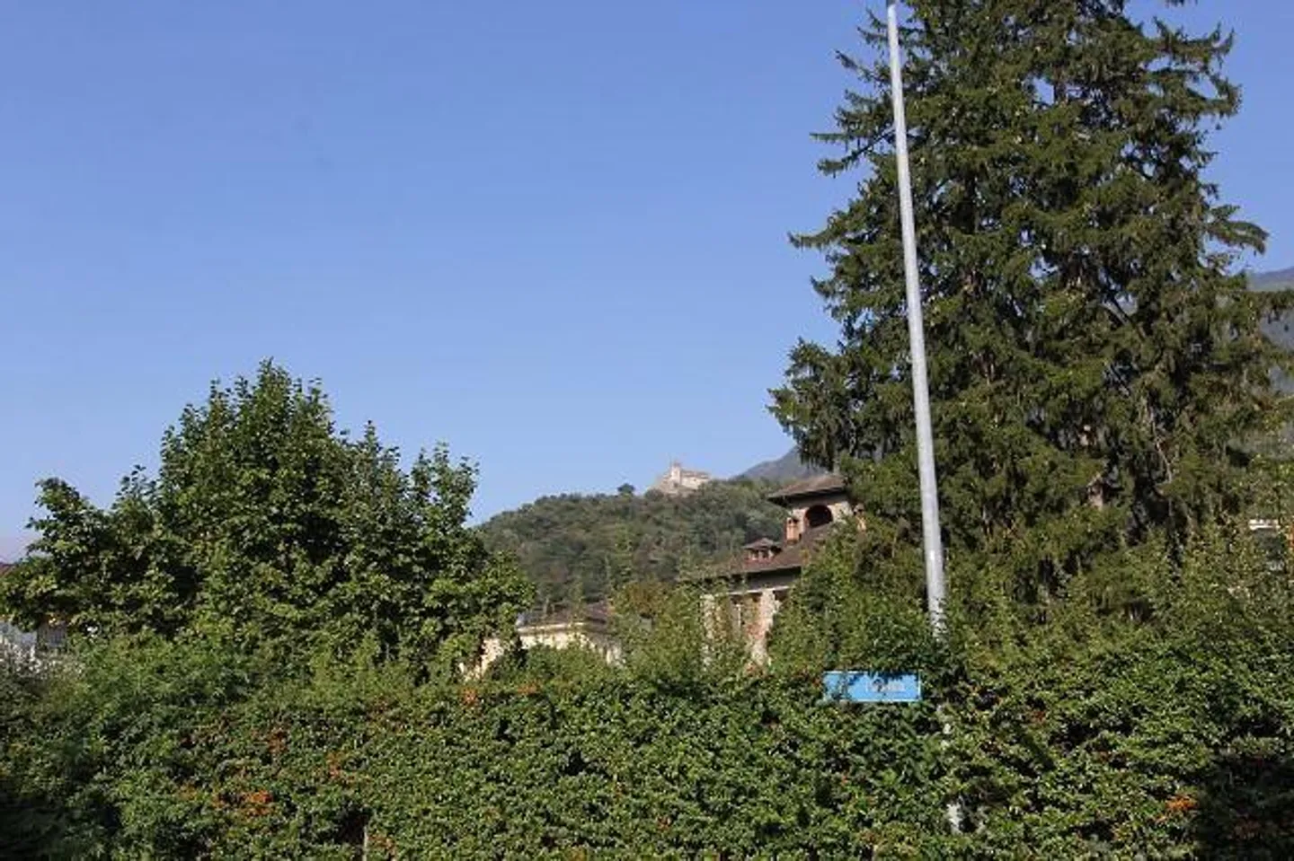 Ristorante con appartamenti a Bellinzona - Foto 9 di 13