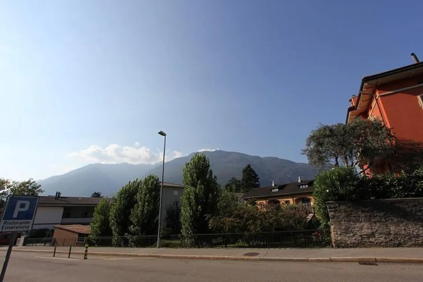 Ristorante con appartamenti a Bellinzona - Foto 12 di 13